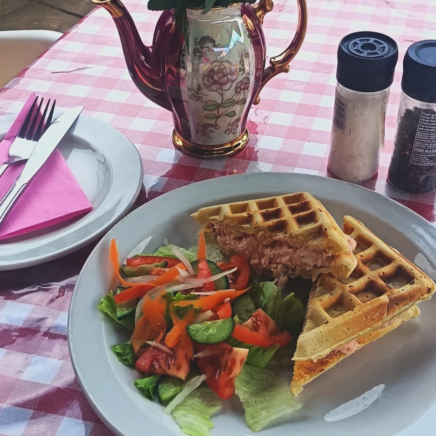 9 Lives Café photo 49
